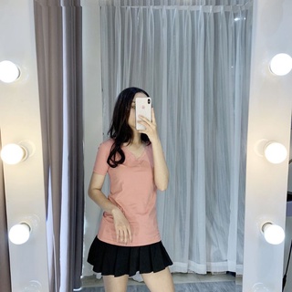 Áo phông trơn cổ tim VNXK dáng basic