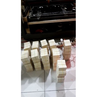 Móc Khóa Gỗ Maple Khắc Laser: Combo 20 Cái