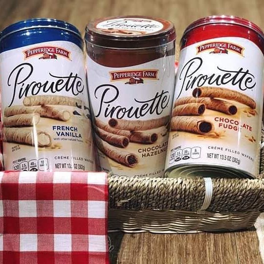 Bánh ống điếu vị sô cô la Pirouette Pepperidge Farm hộp 382g