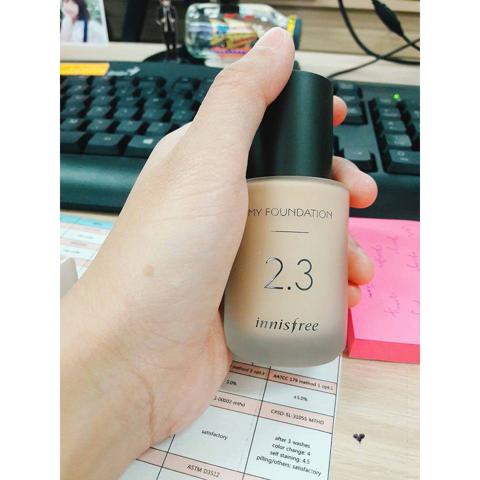 Kem nền Innisfree