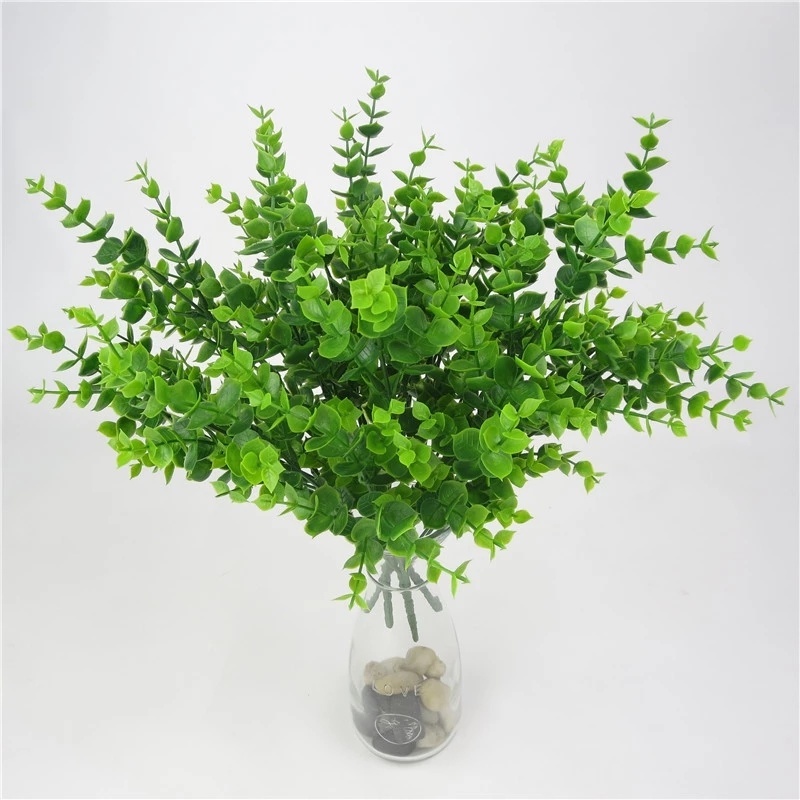 Cây giả trang trí đẹp mắt đa dụng