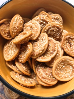Tai heo mè