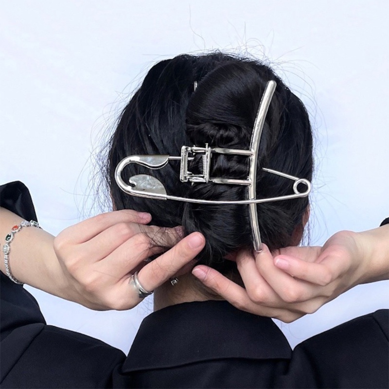 Kẹp Càng Cua Lớn Bằng Kim Loại Phong Cách Punk