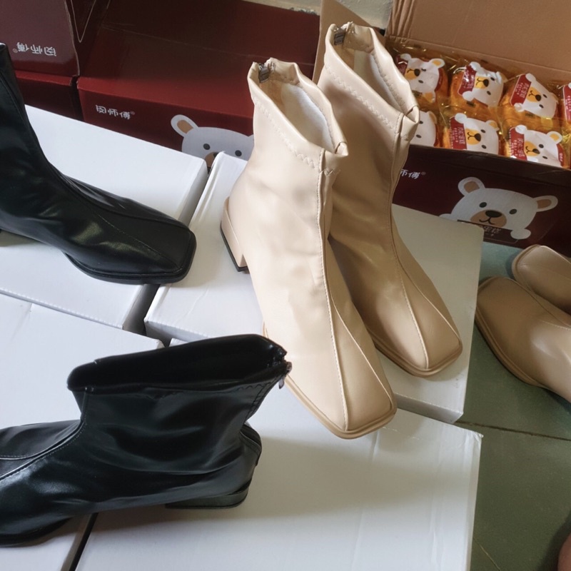 giày bốt nữ dáng lửng phong cách mẫu mới nhất 2021 mã LC88