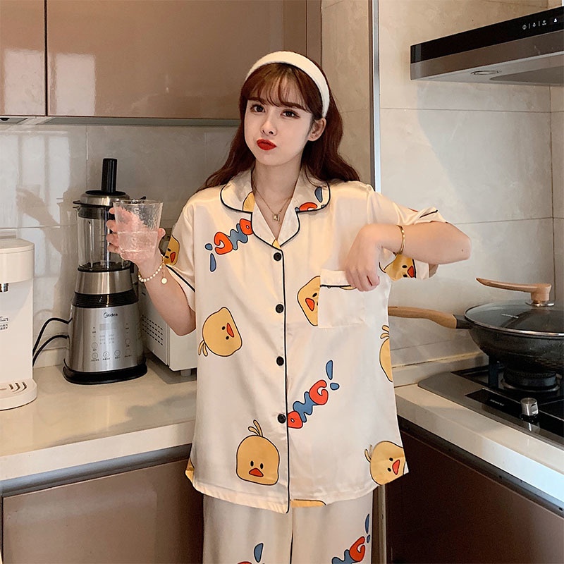 Bộ Đồ Ngủ Bằng Lụa Satin Siêu Nhẹ In Họa Tiết Hoạt Hình Dành Cho Nữ