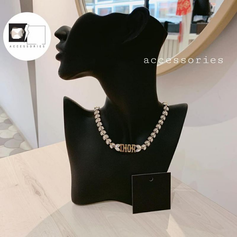 VÒNG CHOKER ĐEO CỔ ĐÍNH ĐÁ SANG TRỌNG