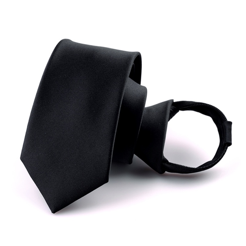 Nút buộc cà vạt màu đen cho nam giới