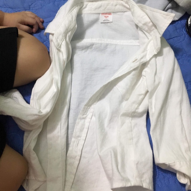 Áo sơ mi trắng