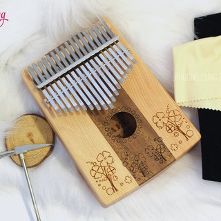 Đàn Kalimba Gỗ hãng Yael 17 phím - Cỏ 4 lá may mắn - Khắc sẵn nốt