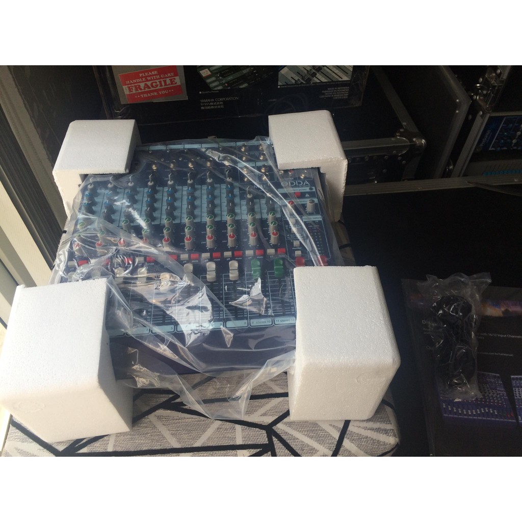 BÀN MIXER MIDAS DM12-CHÍNH HÃNG DÙNG CHO SHOW SÂN KHẤU SỰ KIỆN