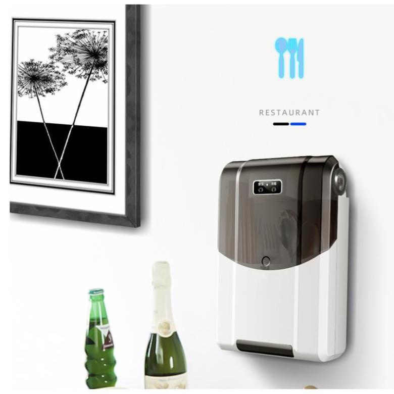 Máy Sấy Khô Đũa Thìa Khử Khuẩn Bằng Tia UV Treo Tường Tiện Lợi.