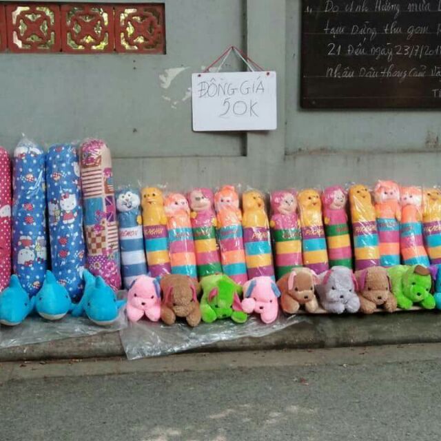 Gối ôm cho bé