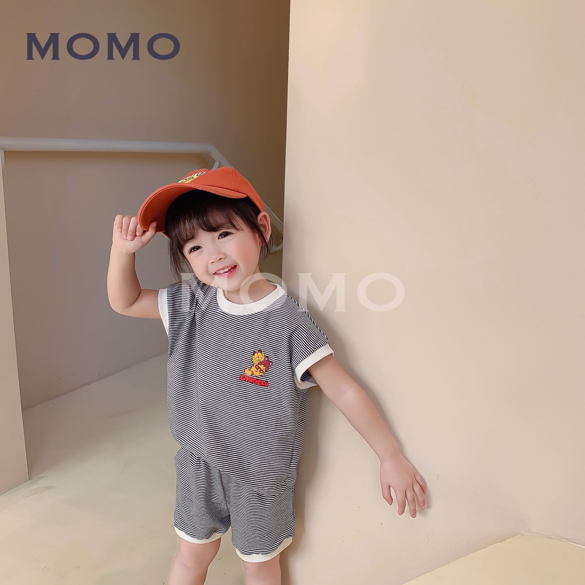 Set Áo Thun Tay Ngắn &amp; Quần Short Cho Bé 1-8 Tuổi