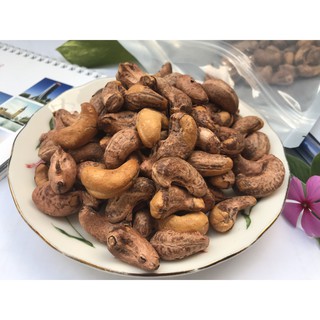 Hạt Điều Rang Muối Còn Nguyên Vỏ Lụa Đặc Sản Bình Phước - Nguyên Hạt, Không Bị Vỡ Vụn 500Gr