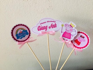 Hình chibi cắm bánh sinh nhật