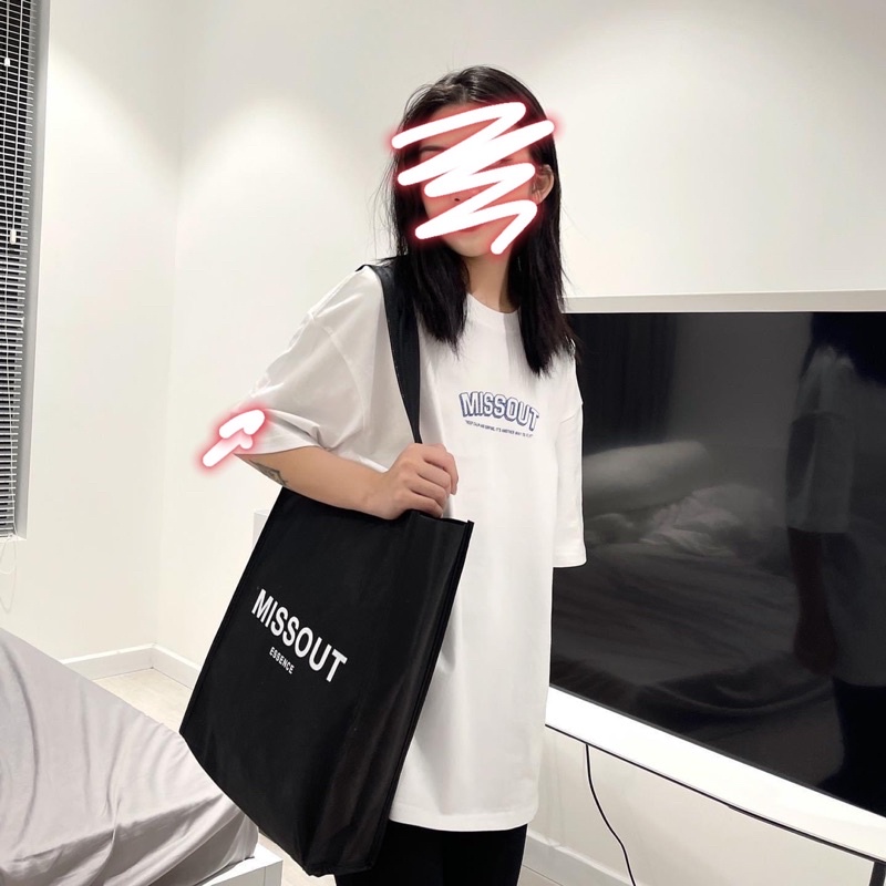 Áo thun tay lỡ unisex gấu lướt sóng nước Missout
