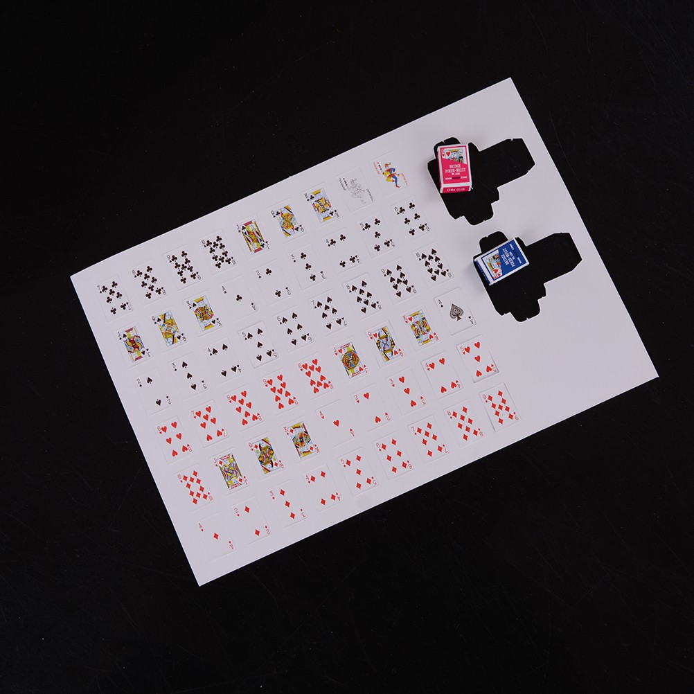 Bộ Bài Poker Mini Tỉ Lệ 1: 12 Trang Trí Nhà Búp Bê