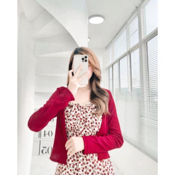Set váy nữ VAYO Đầm 2 dây nữ hoa nhí dáng dài xòe đỏ và áo khoác cardigan croptop dài tay vải len mềm mịn đẹp thời trang | BigBuy360 - bigbuy360.vn