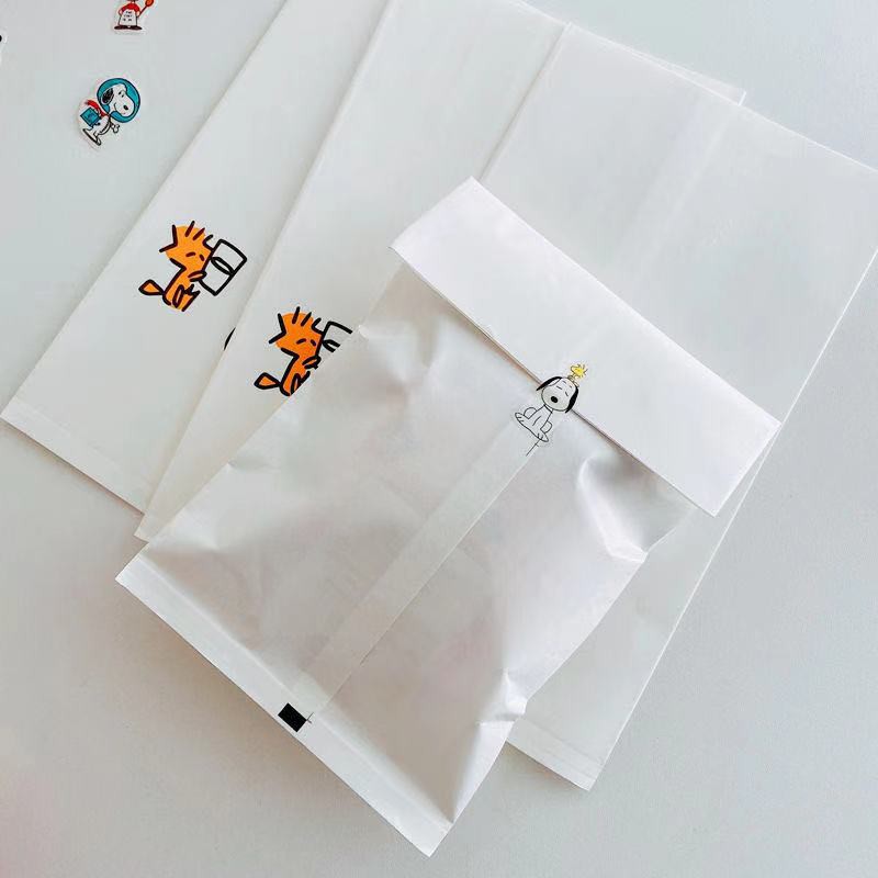 Túi Giấy Đựng Trang Sức Hình Hoạt Hình Snoopy Đáng Yêu