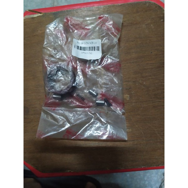 RỌ BI CÔN NỘI JU