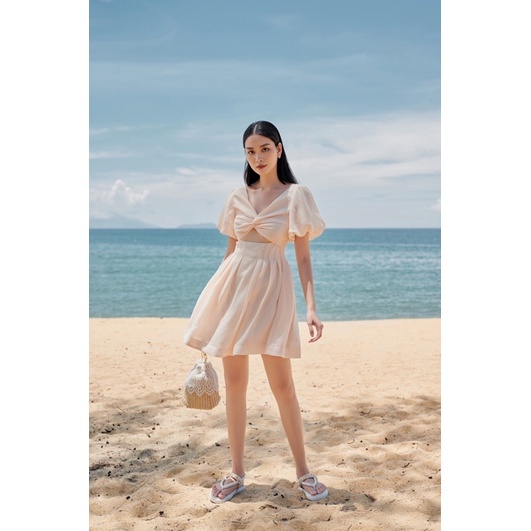 LEVIOSA___LINEN DETAIL CUT-OUT DRESS__CUT OUT NGỰC VÁY