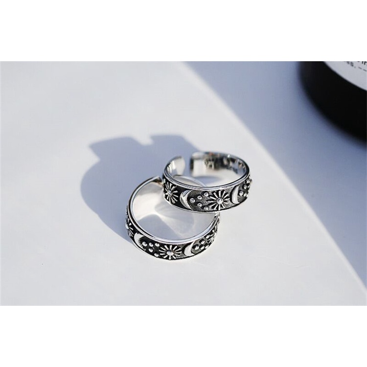 Nhẫn nam nữ tròn Unisex màu đen Thời trang PUN chất liệu Titan đẹp đơn giản - Nhẫn Sun &amp; Moon