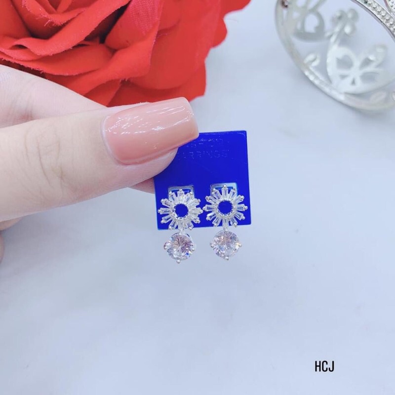 BÔNG HOA TREO ĐÁ CỰC XINH BẠC TA