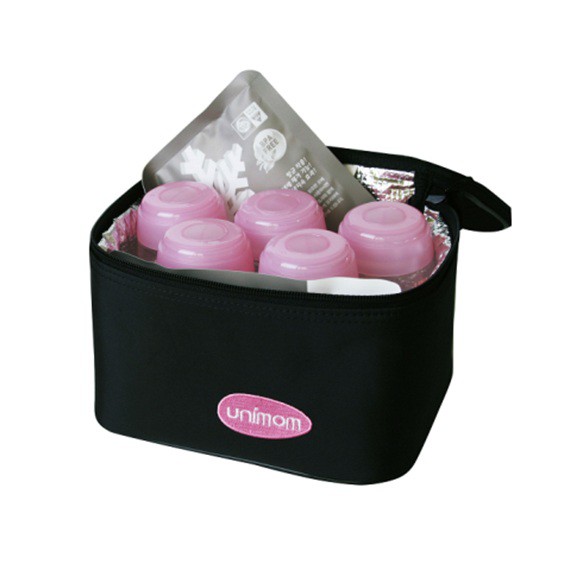 Túi giữ lạnh sữa Unimom gồm 5 bình PP và 2 miếng UM870016
