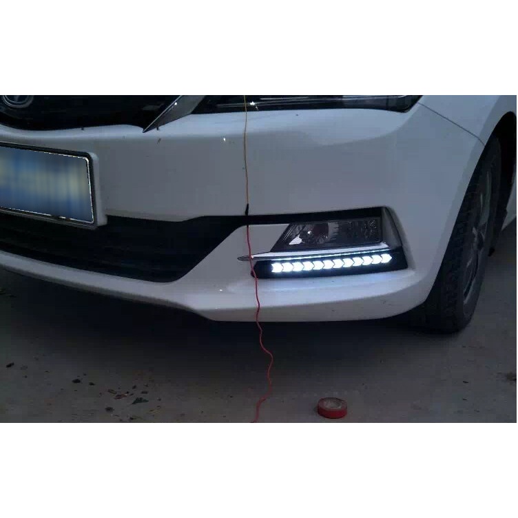 Đèn chạy ban ngày kèm chế độ xin nhan : mã H1