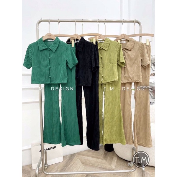 Set bộ đũi áo thắt nơ vai phối quần short