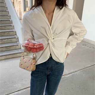 (ORDER) Áo sơ mi nữ cổ V xoắn đan chéo độc đáo vintage Hàn Quốc