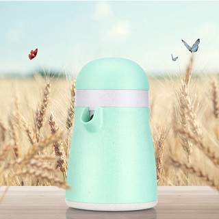 DỤNG CỤ VẮT CAM BẰNG LÚA MẠCH