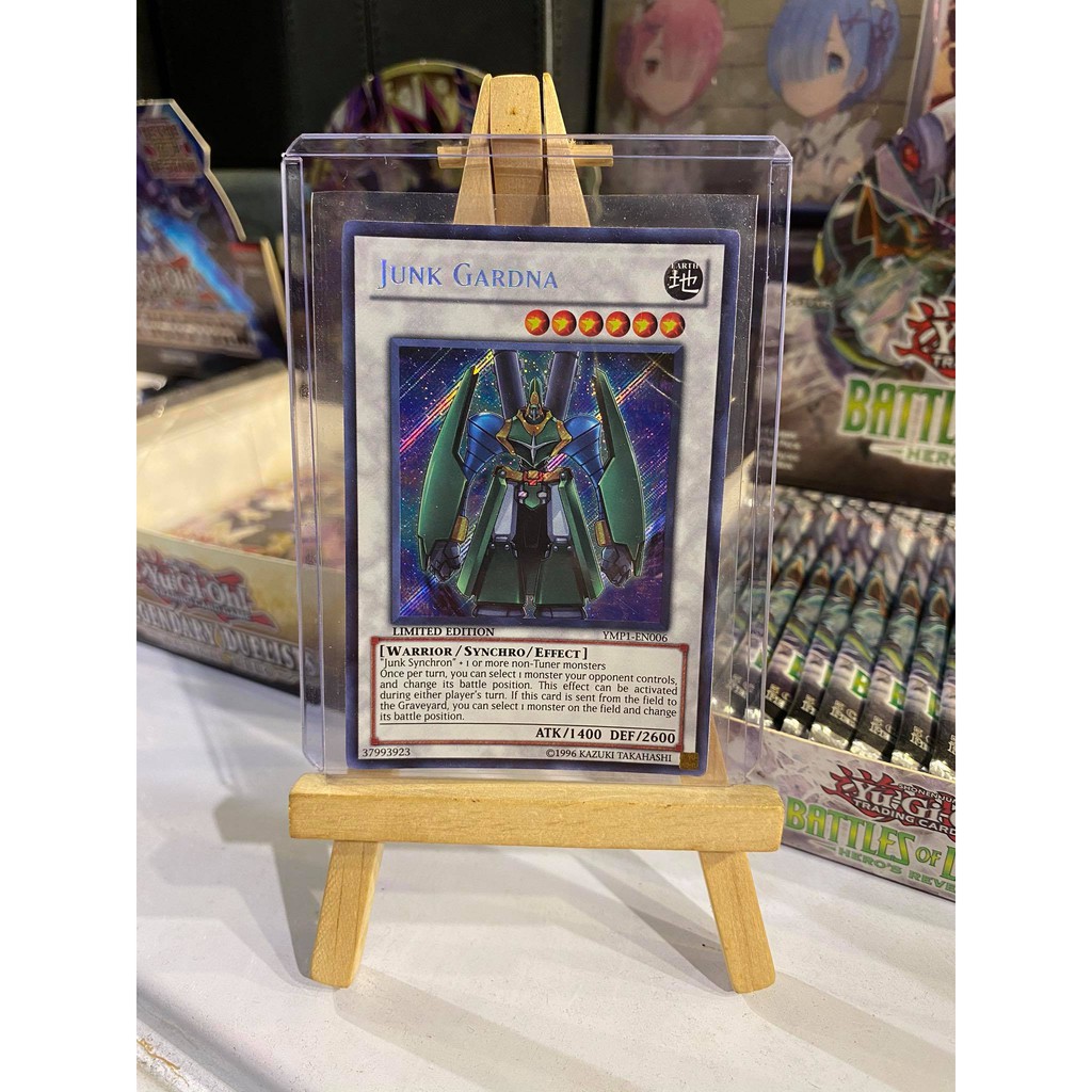 Lá bài thẻ bài Yugioh Junk Gardna – Secret Rare - Tặng bọc bài nhựa bảo quản