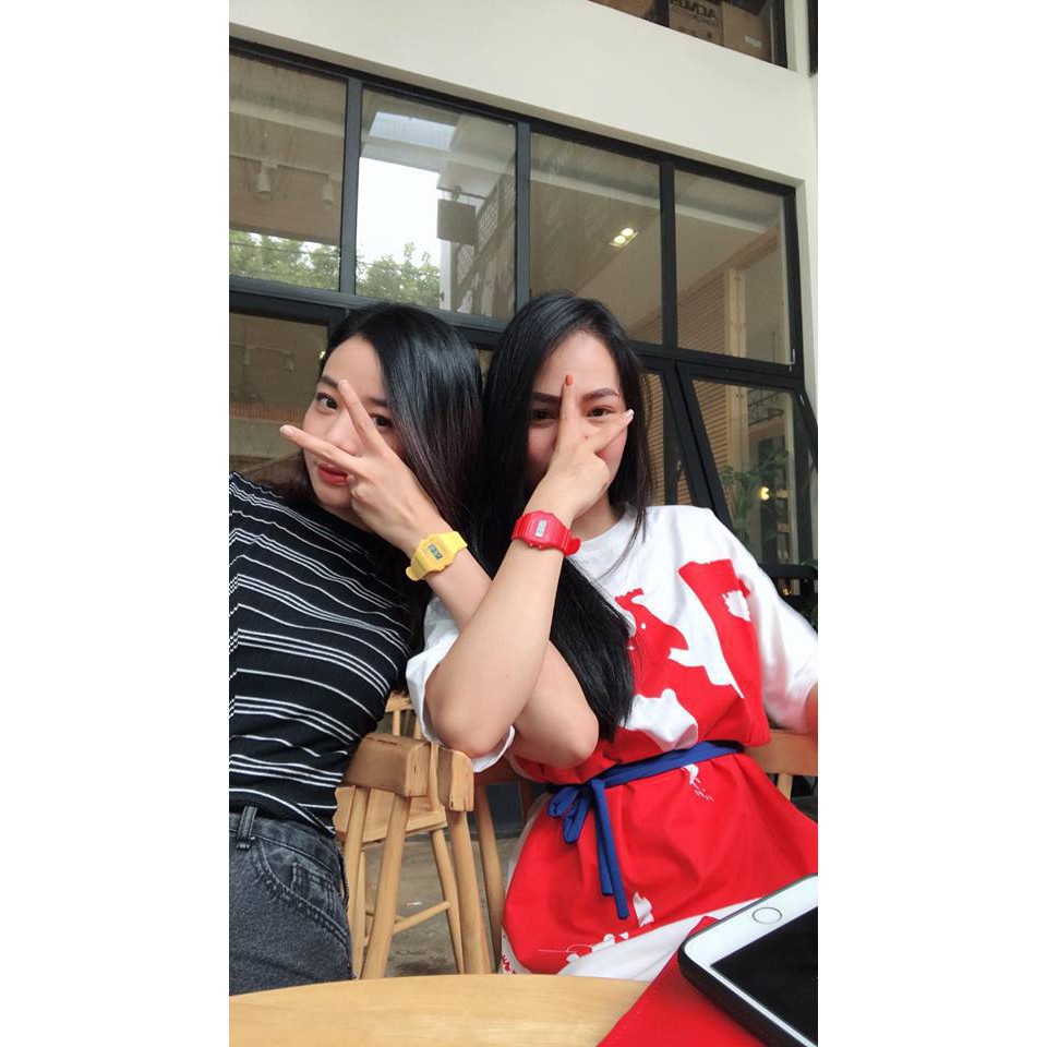 Đồng Hồ Điện tử Unisex Dây Nhựa Phối Theo Đồ Rất Đẹp M1