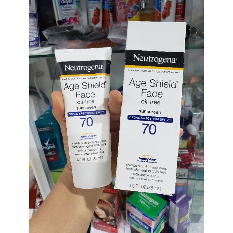 Kem chống nắng Neutrogena Age Shield SPF 70