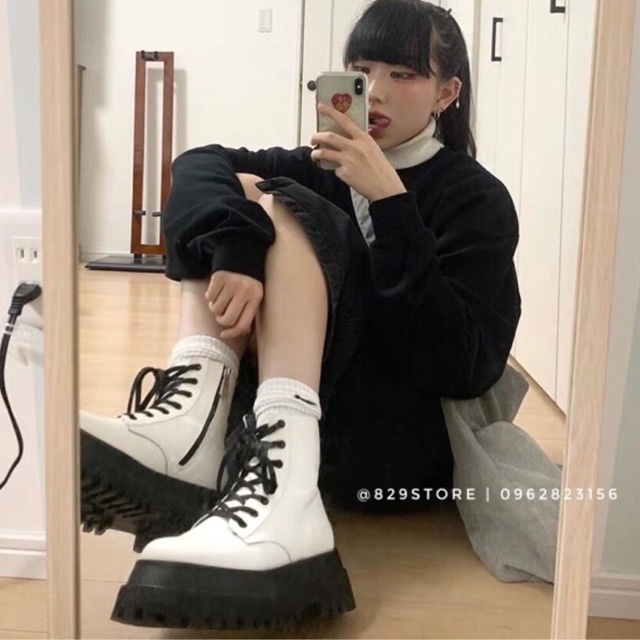 sẵn🤪Giày trắng đế đen / giày độn đế 🎶 tăng chiều cao | boot trắng da (độn loại dày) | BigBuy360 - bigbuy360.vn