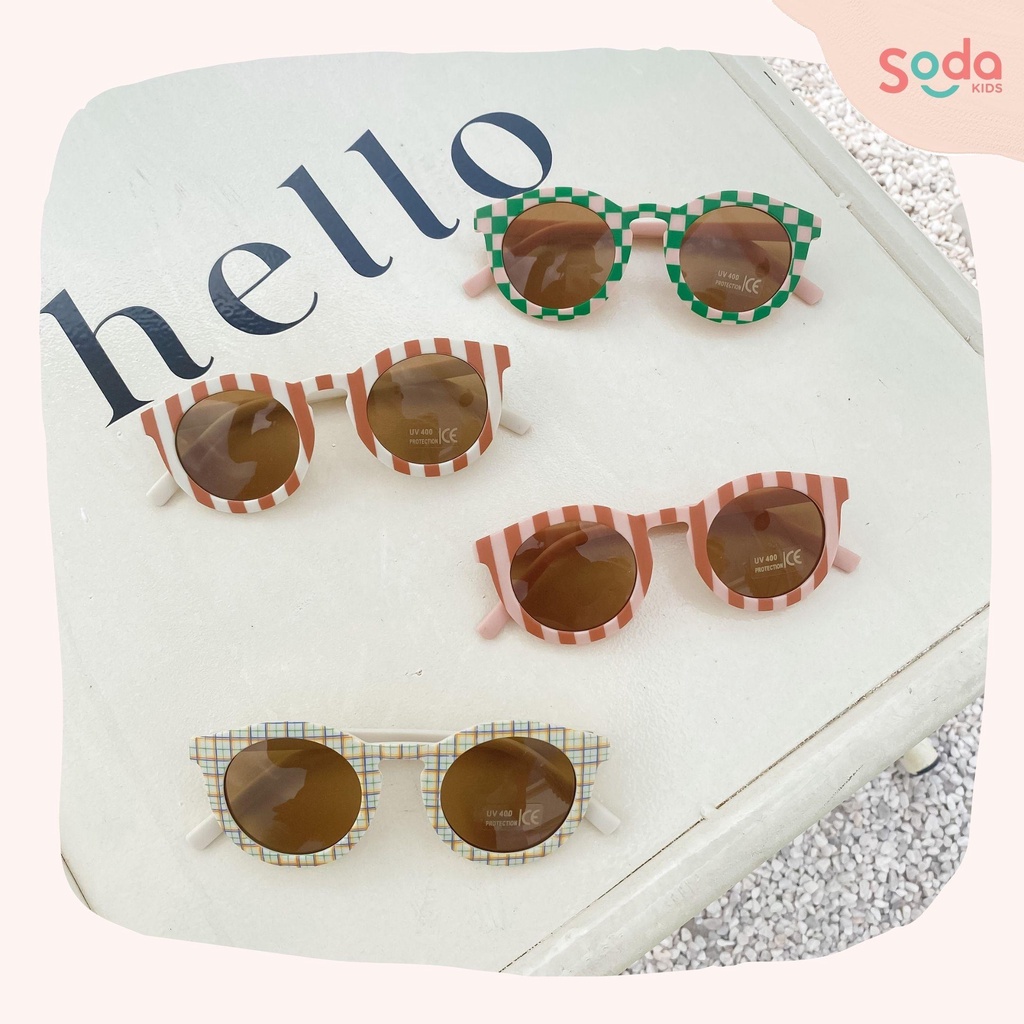 Kính râm chống tia UV400 cho bé SODA KIDS hoạ tiết kẻ sọc và kẻ caro phong cách Hàn Quốc, chất liệu nhựa an toàn cho bé