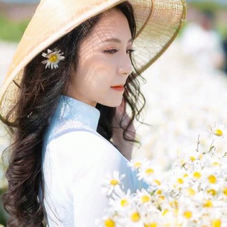 Nón lá nan tre chụp ảnh đẹp