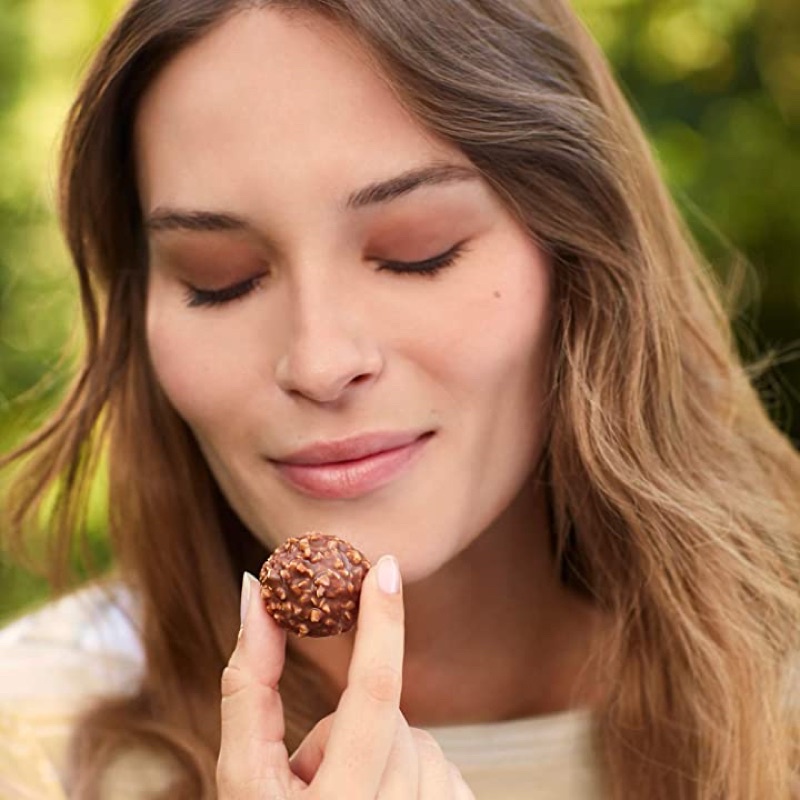 Socola FERRERO ROCHER 3 màu 3 vị - hộp 15 viên