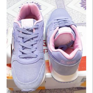 Giày thể thao nữ size 37