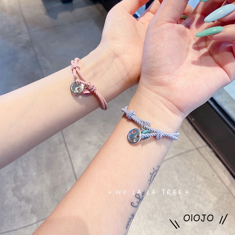 Set 2 Vòng Tay Nam Châm Mặt Cười Dễ Thương