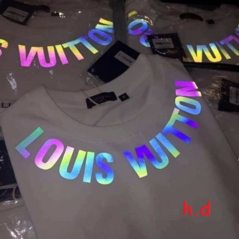 Áo phông lovuis vòng cổ phản quang💘Chất cotton mềm mịn💘Form thụng tay lỡ💘kiểu dáng unisex | BigBuy360 - bigbuy360.vn
