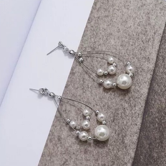 bông tai khuyên tai đính 2 vòng hạt châu siêu dễ thương