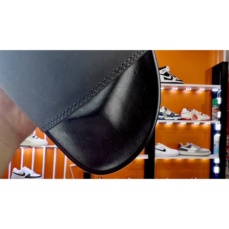 Dép Essentials Quai Ngang Chóng Nước