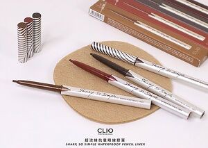 Chì kẻ mắt CLIO sharp so simple waterproof pencil liner (1 cây) - chumia