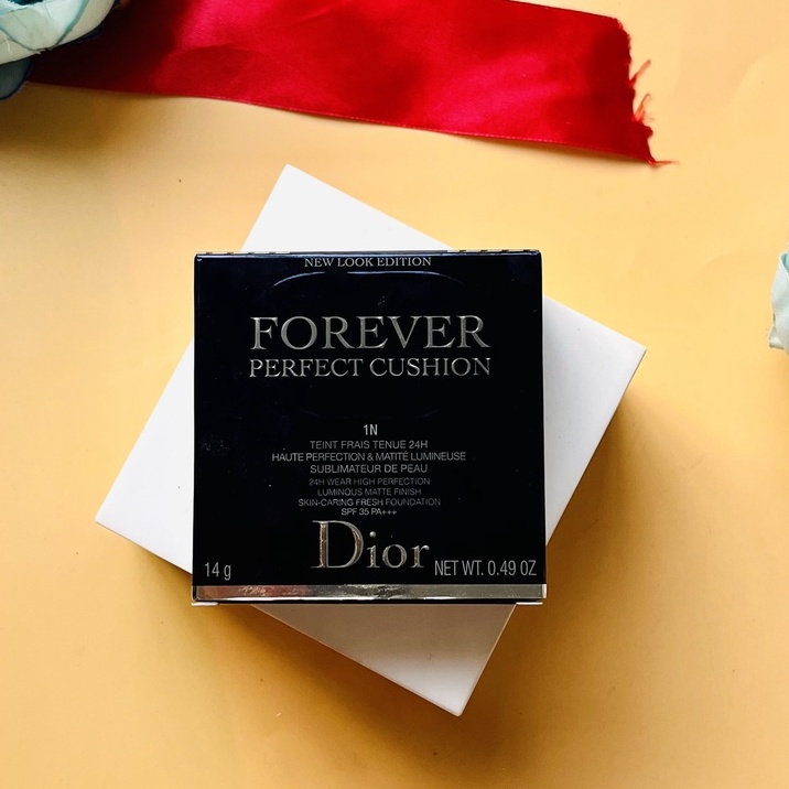 Phấn nước Dior Diorskin Forever Perfect Cushion che phủ hoàn hảo Tone 1N