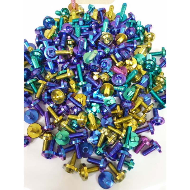 Ốc titan gr5 _4li _ 5 li _ 6li nhiều màu sắc