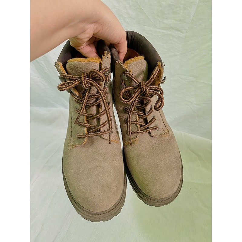GIÀY BOOT NAM NU SIZE 39