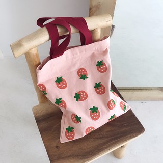 TÚI VẢI STRAWBERRY TOTE BAG MÀU HỒNG