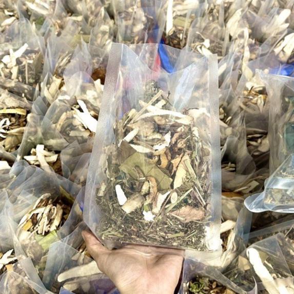 NHÀ LÀM - Lá Xông Tắm Của Người Dao Đỏ TỪ THIÊN NHIÊN, SỈ LH